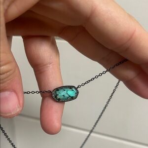 Kendra Scott necklace